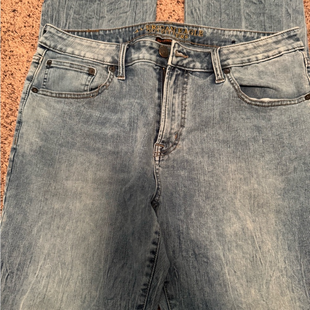 American Eagle Outfitters Men's Light Blue Relaxed Jeans